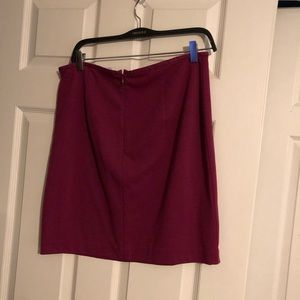 Never worn woman skirt